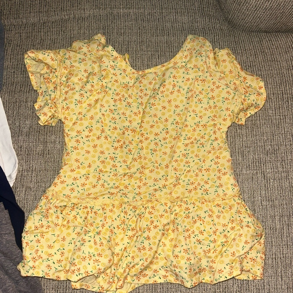 Lot of short sleeve and tank tops for girls size 8 - Picture 9 of 16